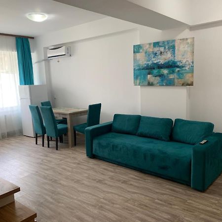 Apartament Antonia Summerland Мамая Екстериор снимка