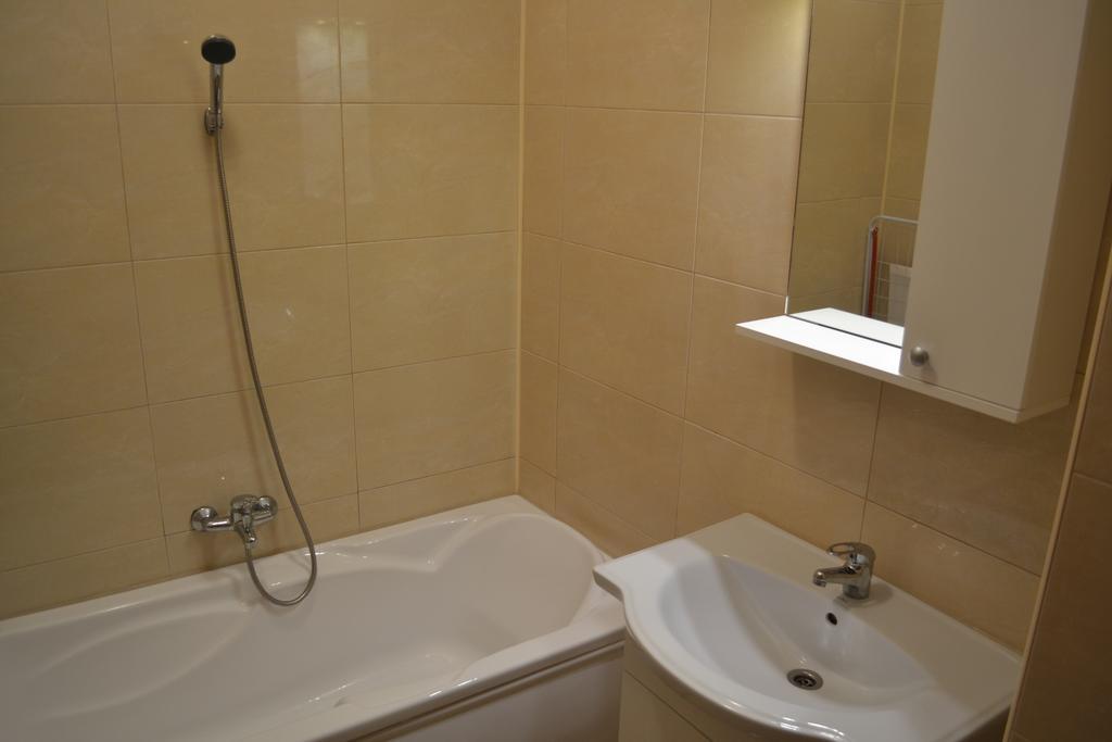 Apartament Antonia Summerland Мамая Екстериор снимка
