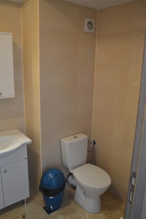 Apartament Antonia Summerland Мамая Екстериор снимка
