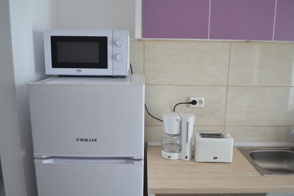 Apartament Antonia Summerland Мамая Екстериор снимка
