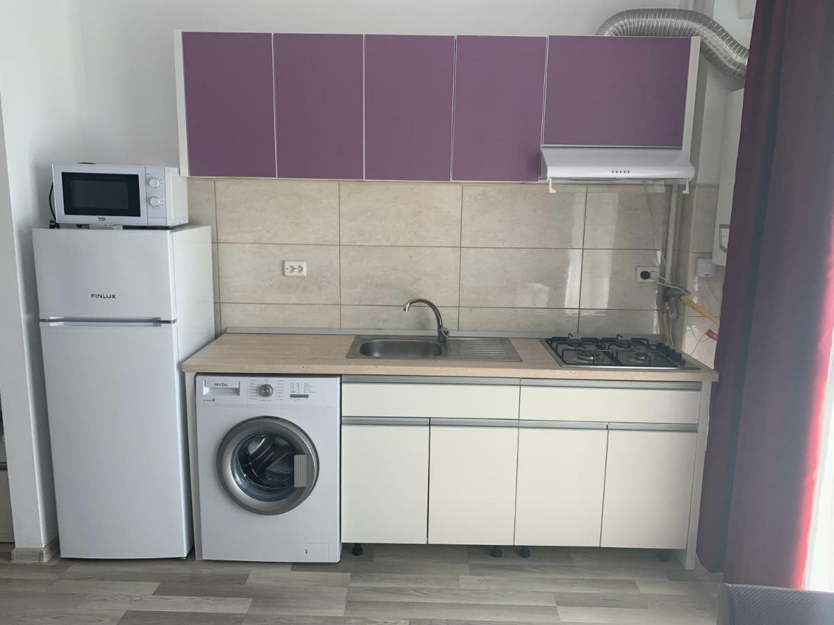 Apartament Antonia Summerland Мамая Екстериор снимка